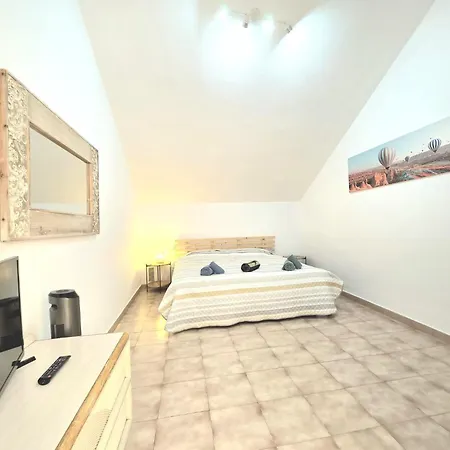 Family In Cristianos 3 Bed - 2 Bath, Heated-pool * לוס כריסטיאנוס